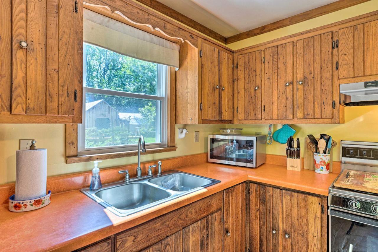 Charming Cottage Less Than 10 Mi To Wineries And Skiing! Nellysford Esterno foto