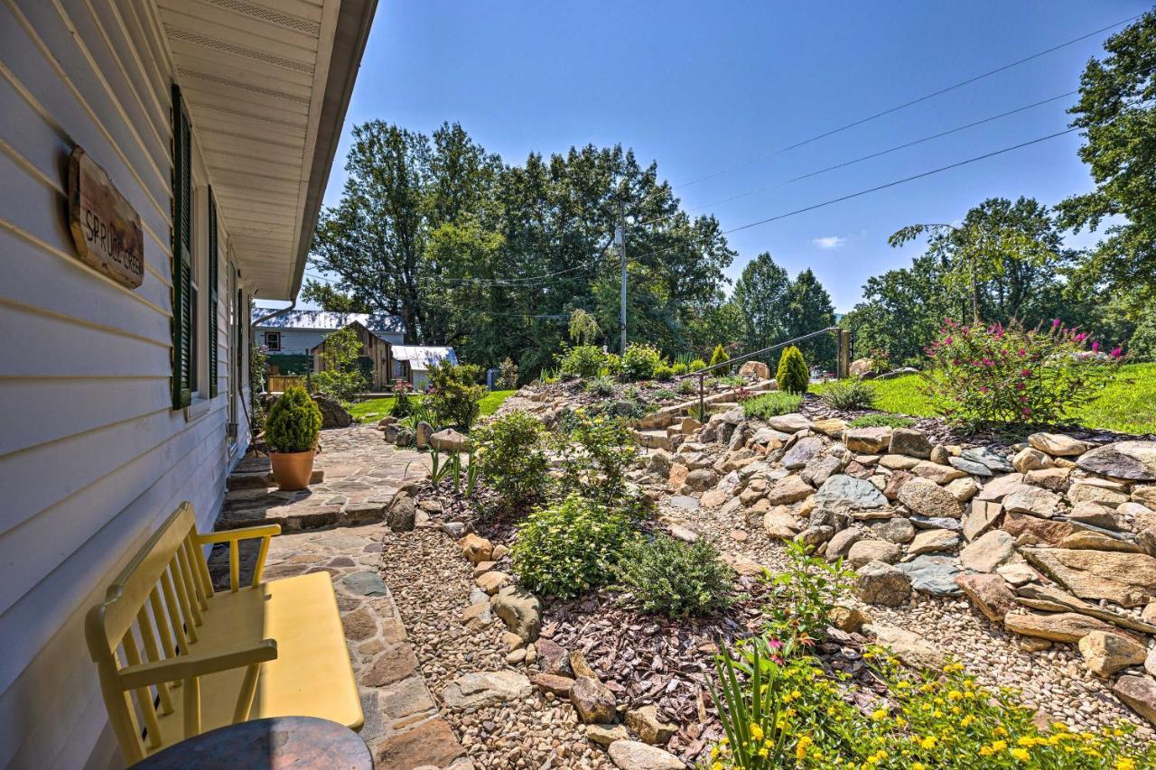 Charming Cottage Less Than 10 Mi To Wineries And Skiing! Nellysford Esterno foto